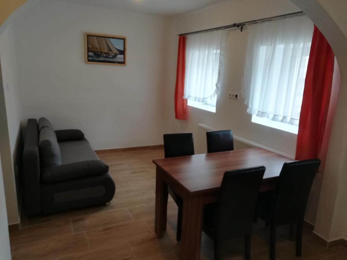 Sümegi Levendula Apartmanok Exterior foto